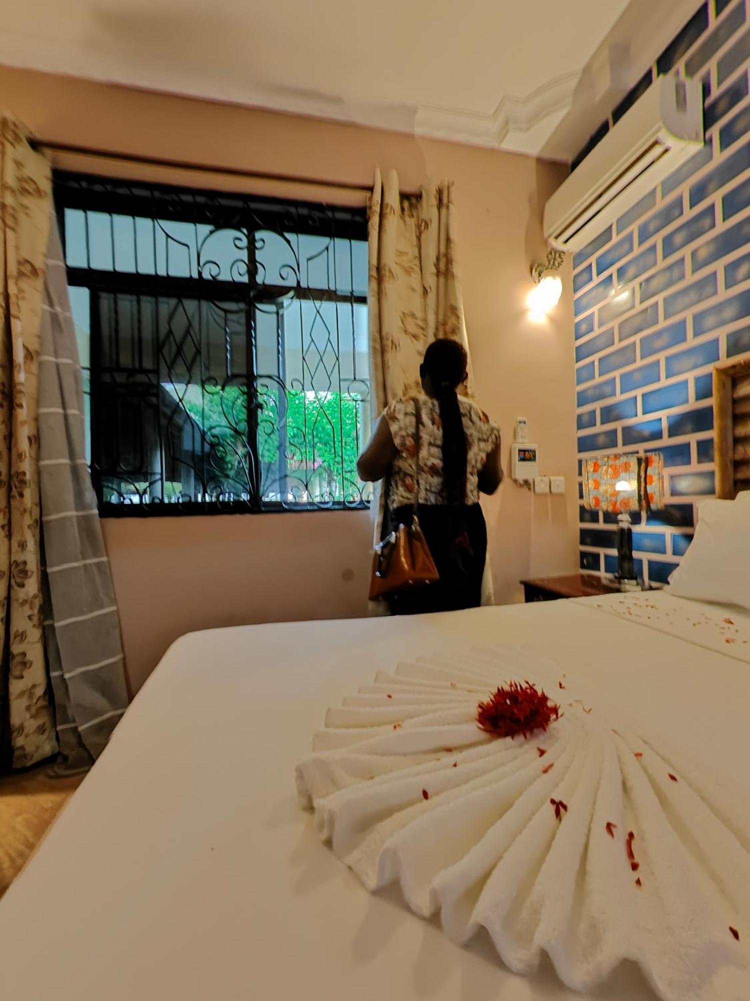 Paradiso Hotels & Resorts ダル・エス・サラーム エクステリア 写真
